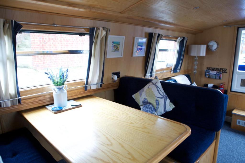 Houseboat Hotels Sheffield Dış mekan fotoğraf