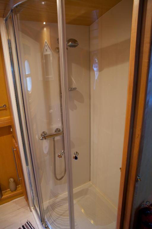 Houseboat Hotels Sheffield Dış mekan fotoğraf